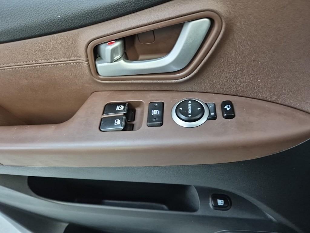 HYUNDAI Starex 2018 Negro - Importación desde Corea - HF Imports Iquique - Foto 19