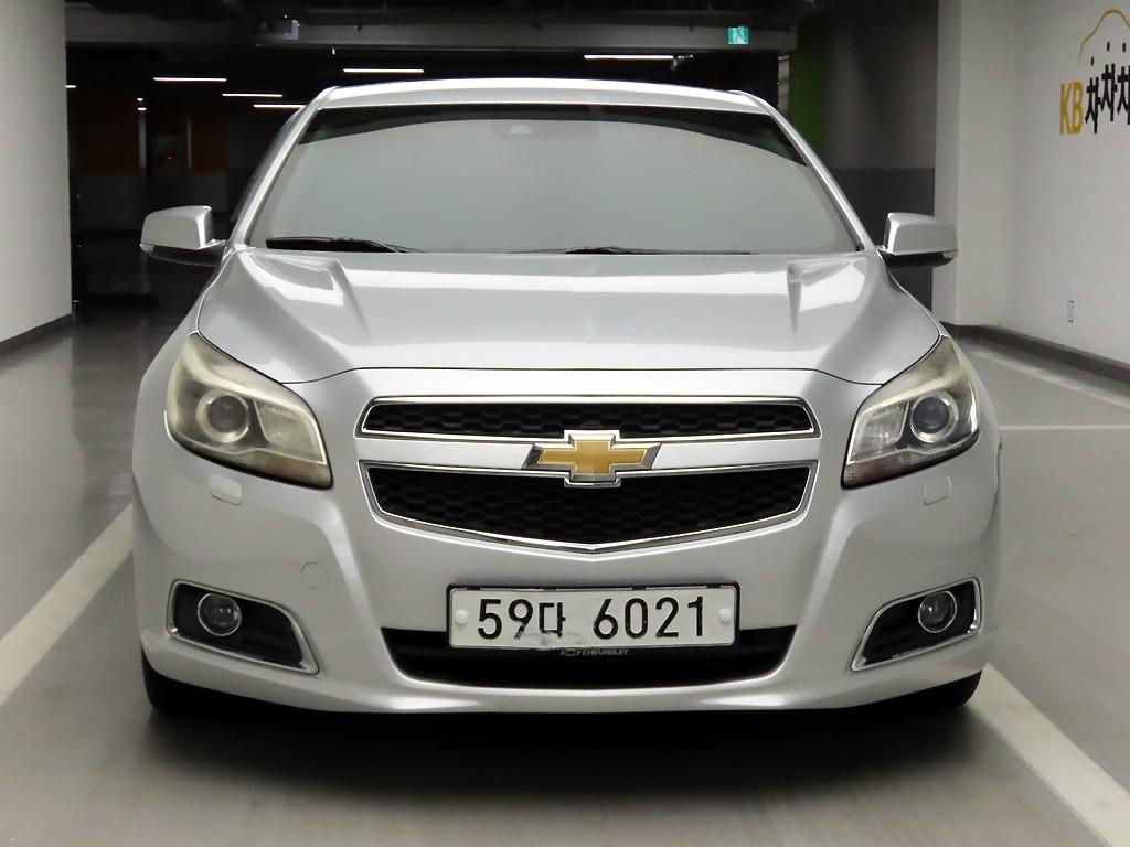 Chevrolet Malibu - Vista 2