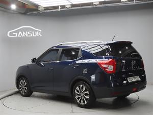 Ssangyong Tivoli - Vista 6