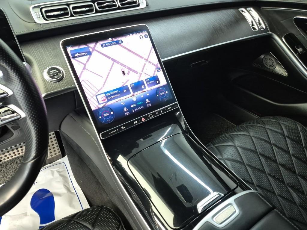 Mercedes Benz S Class - Vista 10