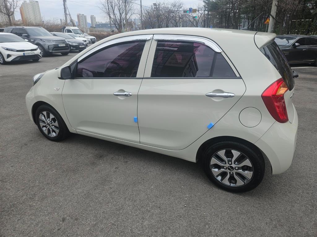 KIA Morning - Vista 5