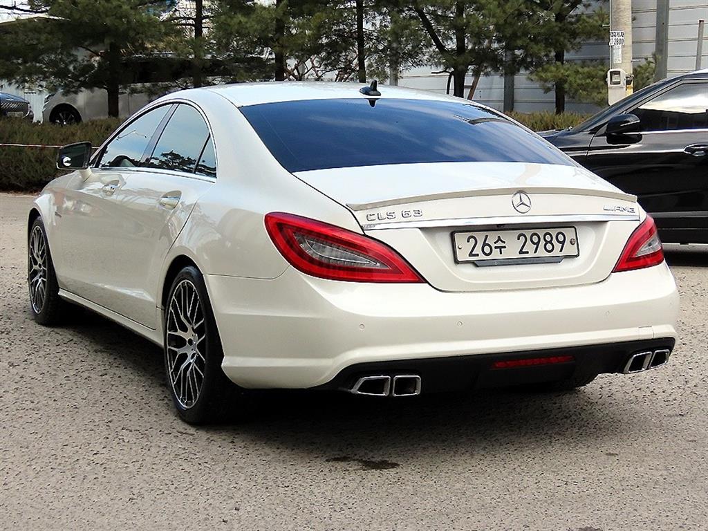 Mercedes Benz CLS Class - Vista 3