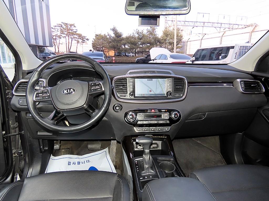 KIA Sorento - Vista 7