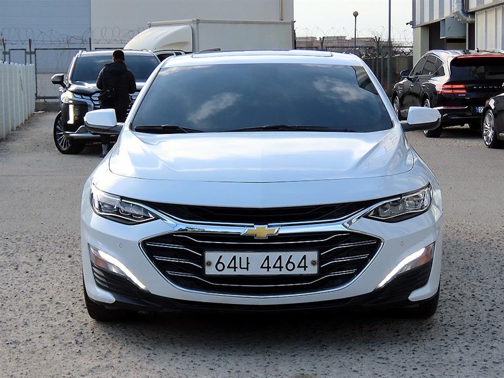 Chevrolet Malibu 2019 Blanco - Importación desde Corea - HF Imports Iquique - Foto 1