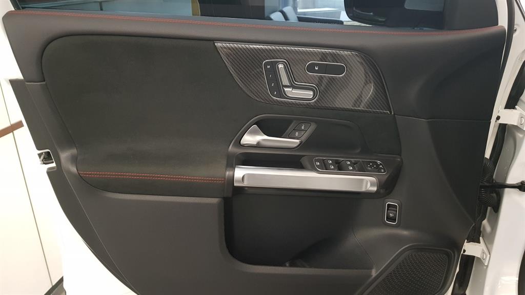 Mercedes Benz GLB Class 2023 Blanco - Importación desde Corea - HF Imports Iquique - Foto 15