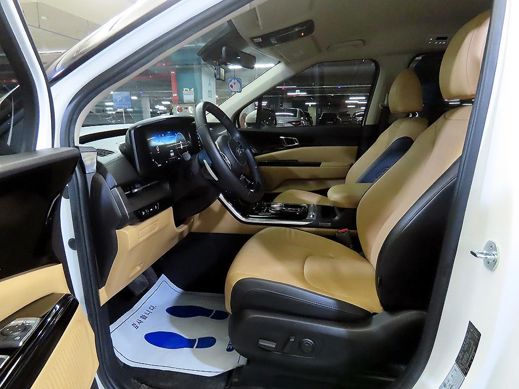 KIA Carnival - Vista 6