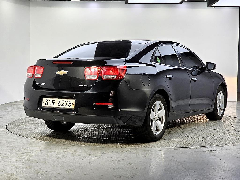 Chevrolet Malibu - Vista 4