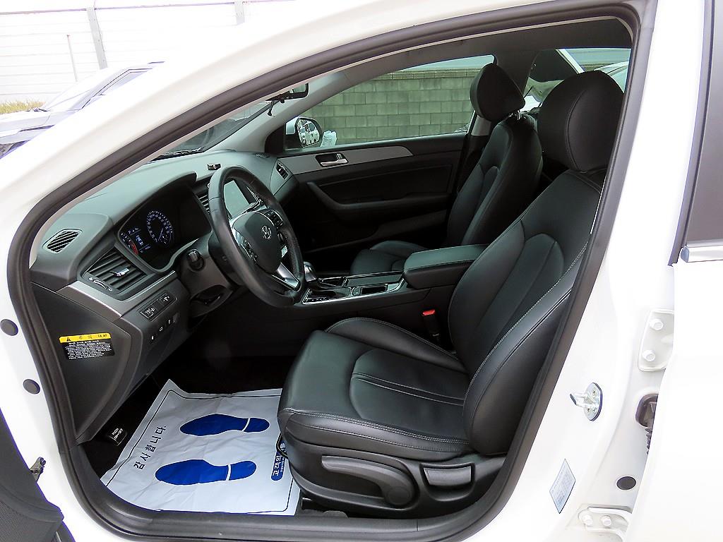 HYUNDAI Sonata - Vista 5