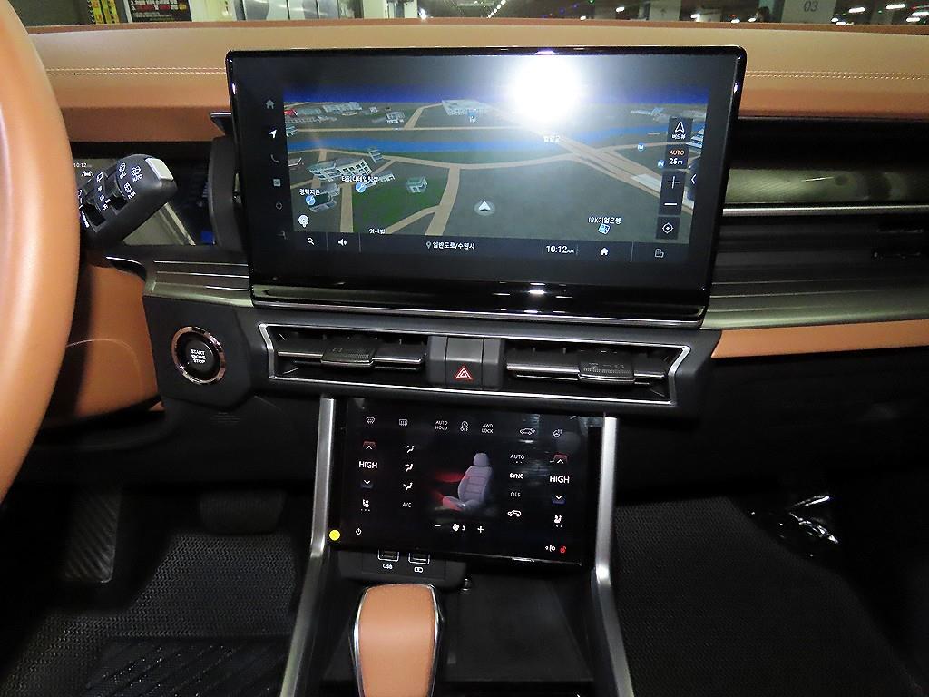 Ssangyong Torres - Vista 11