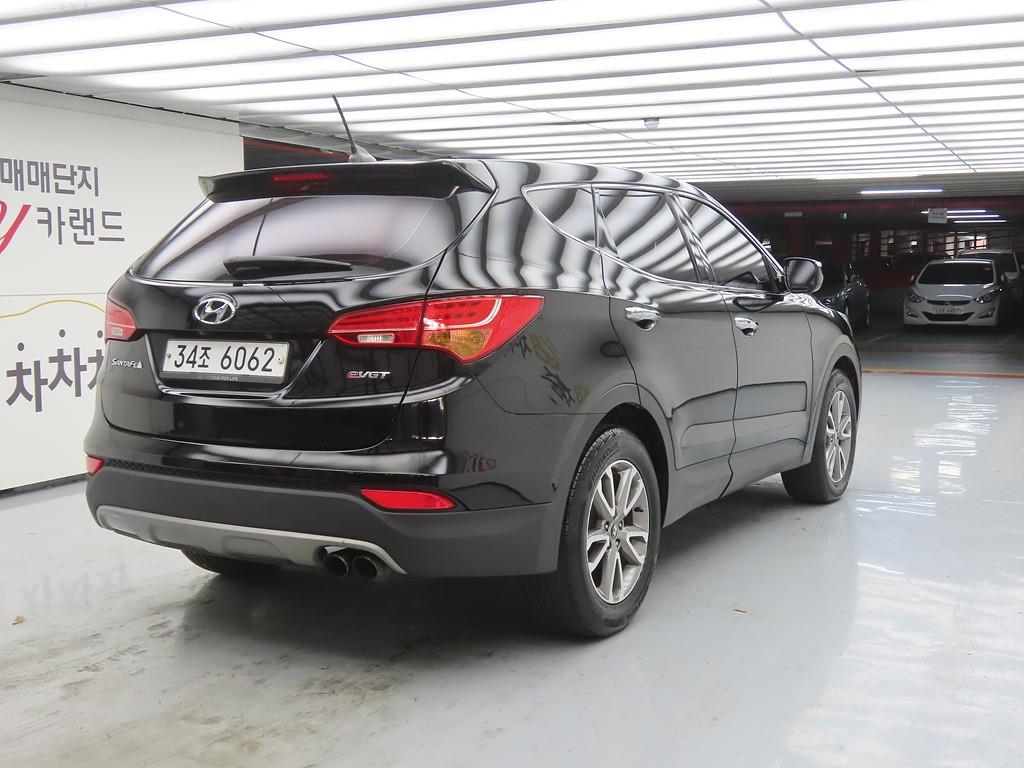 HYUNDAI Santa Fe - Vista 4