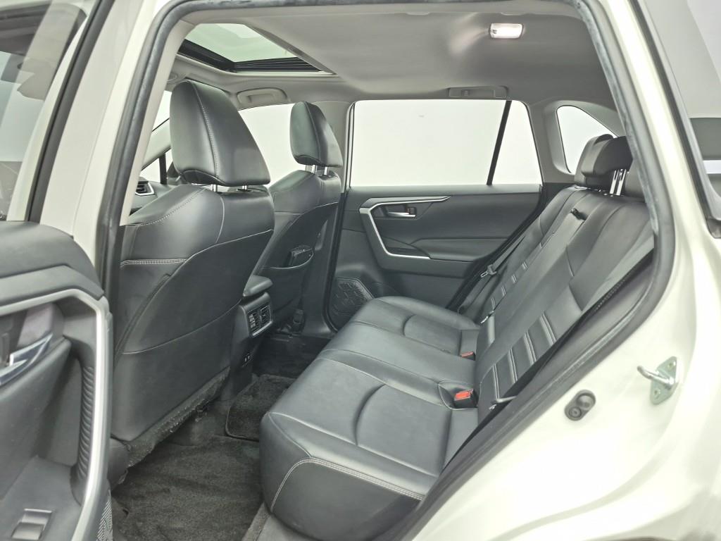 Toyota RAV4 - Vista 12