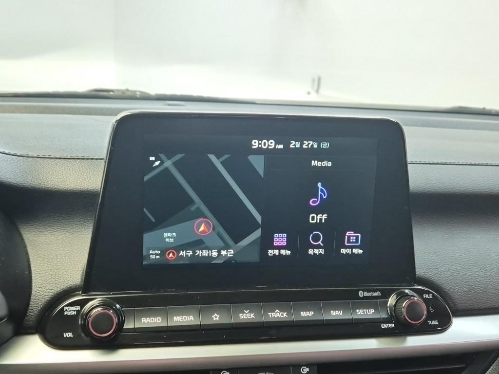 KIA K3 2019 Blanco - Importación desde Corea - HF Imports Iquique - Foto 13