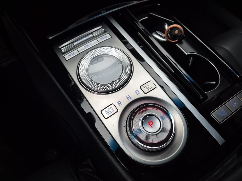 Genesis G80 - Vista 8