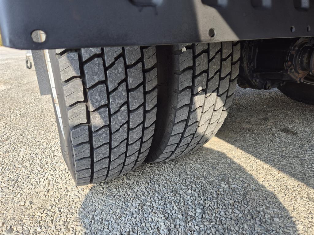 medium and large cargo truck 2021 Blanco - Importación desde Corea - HF Imports Iquique - Foto 20