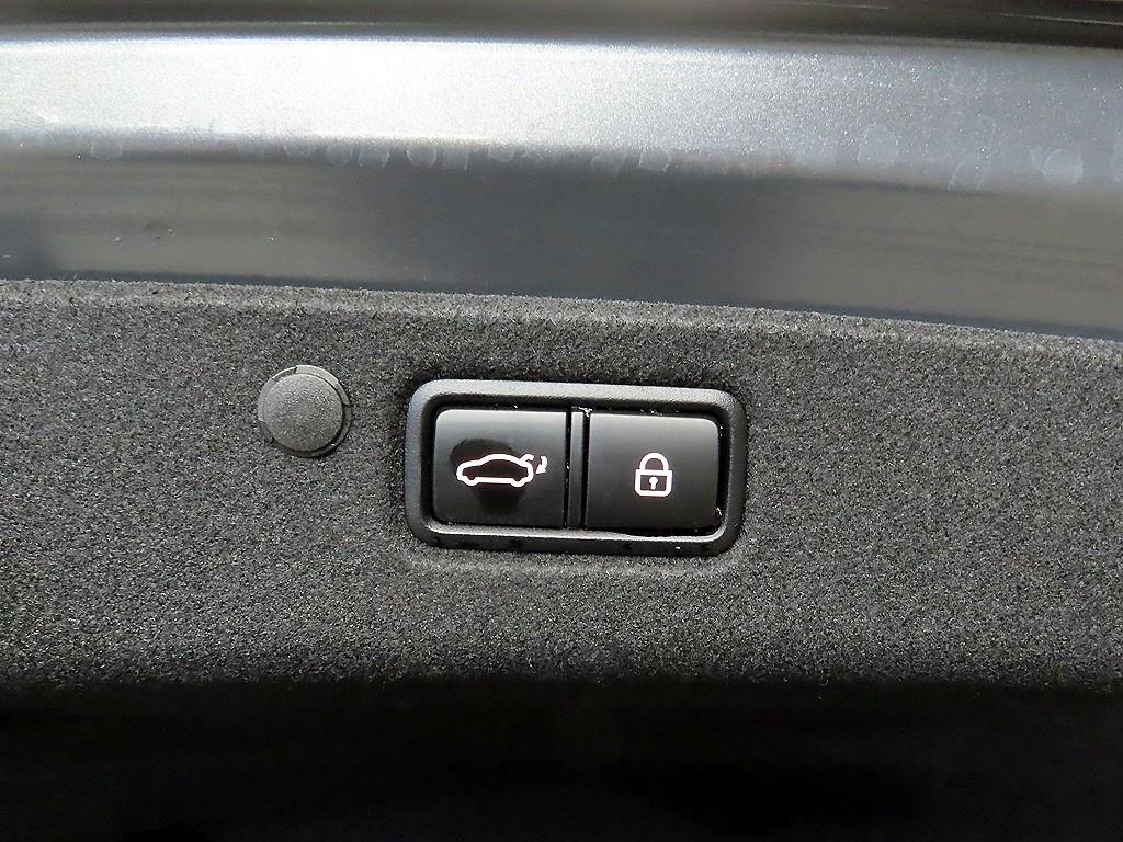 HYUNDAI Grandeur 2022 Gris - Importación desde Corea - HF Imports Iquique - Foto 16