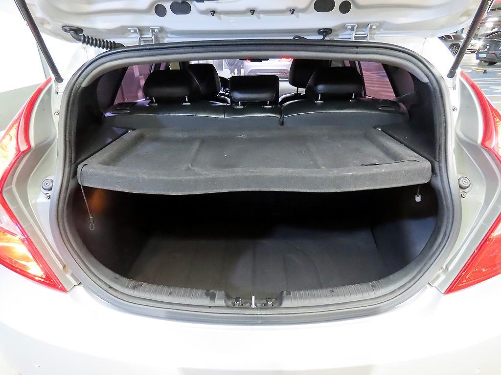 HYUNDAI Accent 2012 Gris - Importación desde Corea - HF Imports Iquique - Foto 16