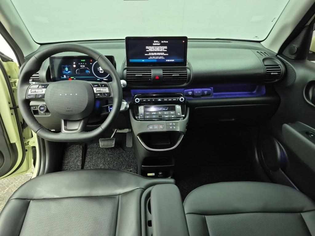 HYUNDAI Casper - Vista 5