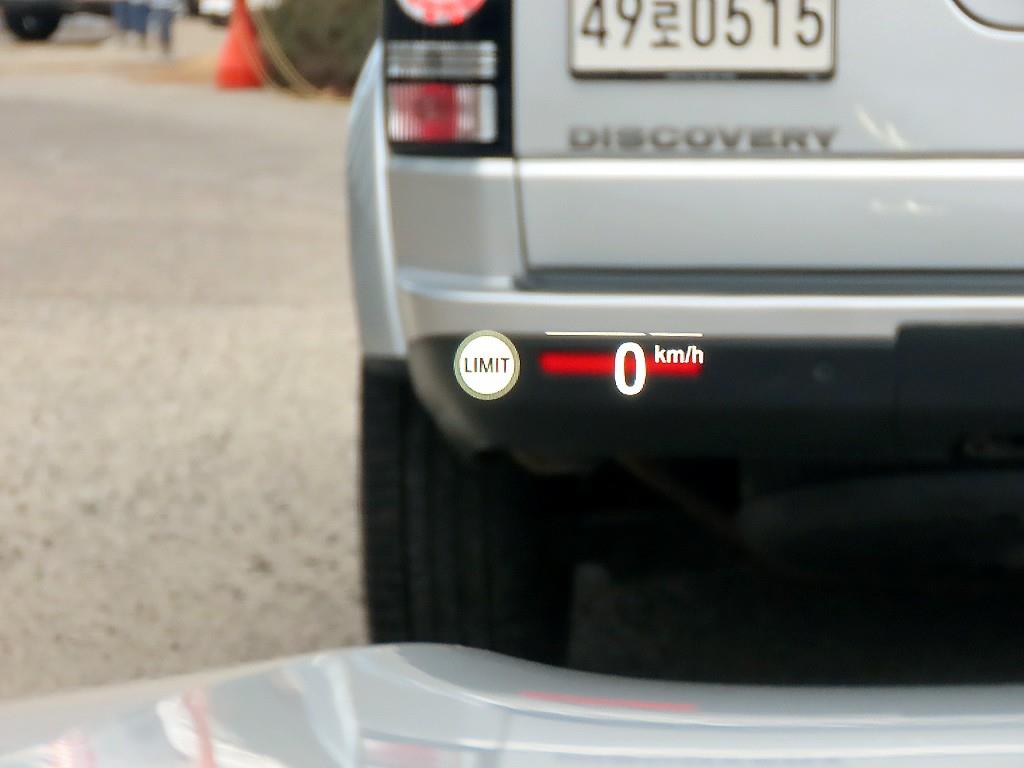 BMW 8 Series - Vista 10