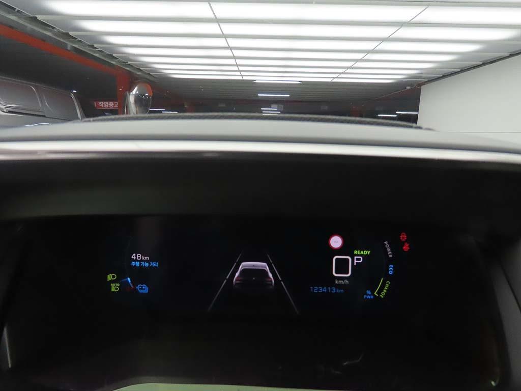 Peugeot 208 - Vista 9