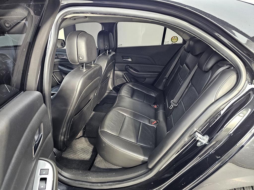 Chevrolet Malibu - Vista 9