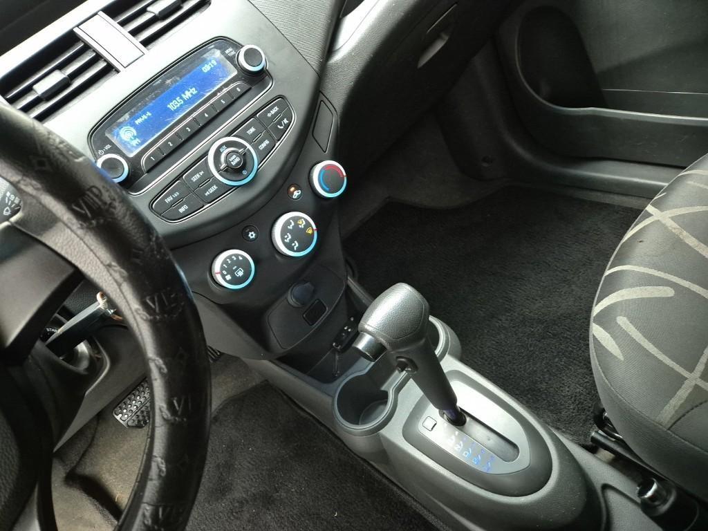 Chevrolet Spark - Vista 8