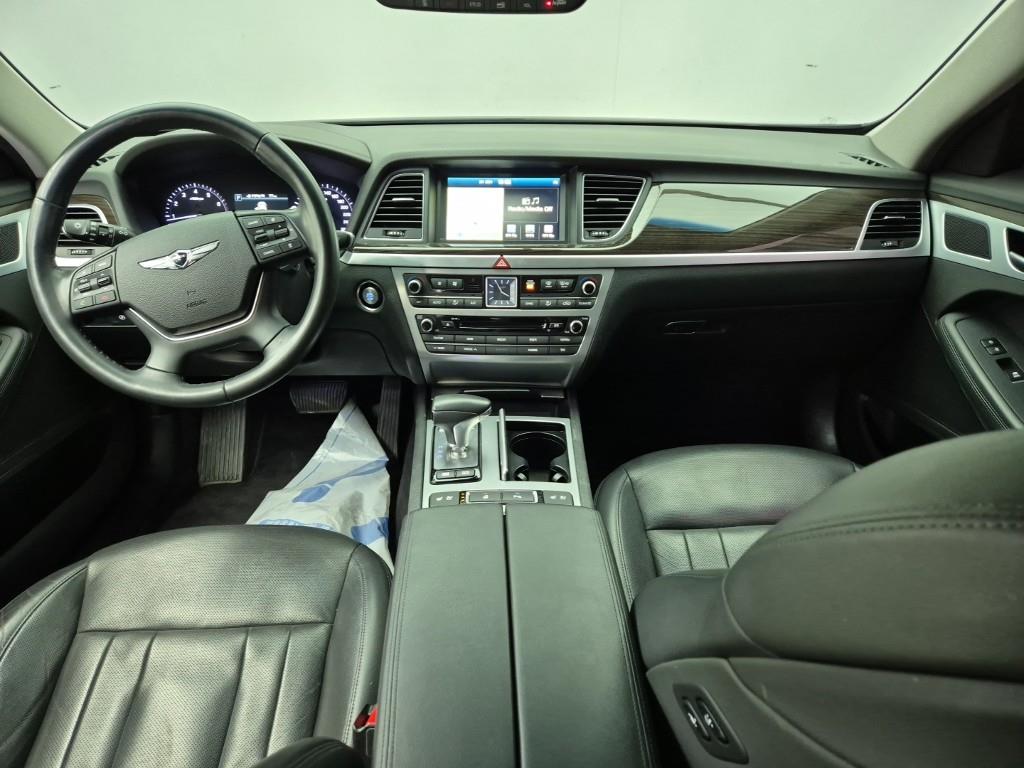 Genesis G80 - Vista 5