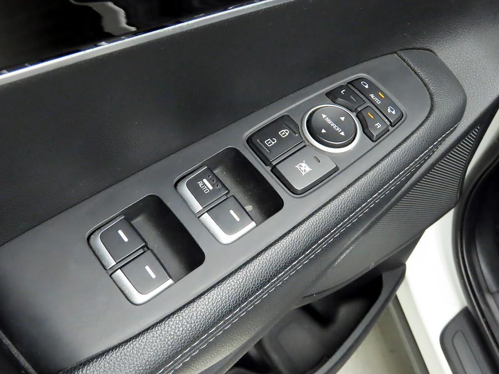 KIA Sorento - Vista 11