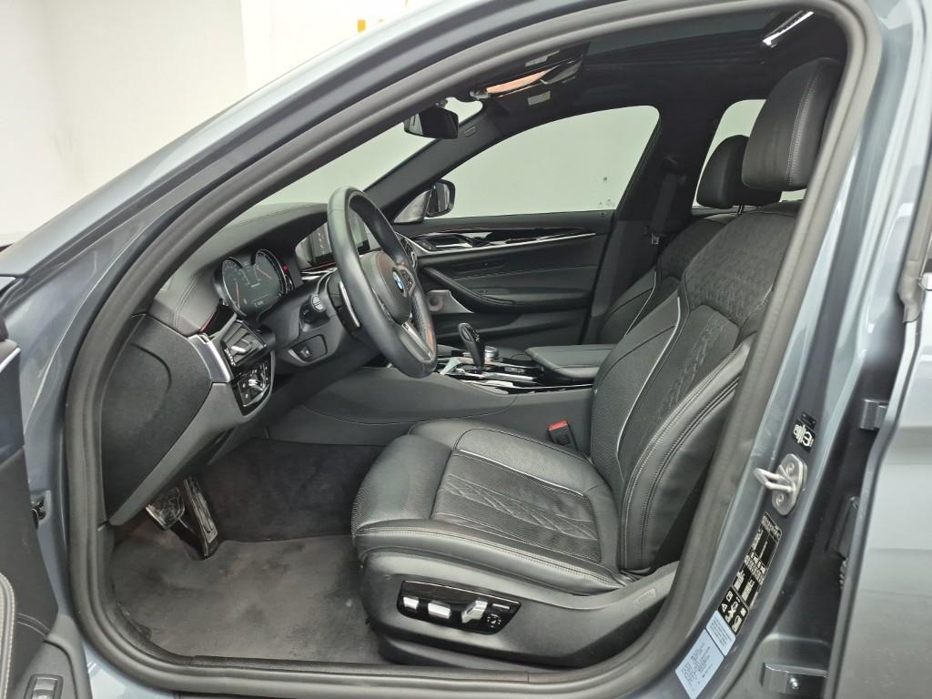 BMW 5 Series - Vista 11