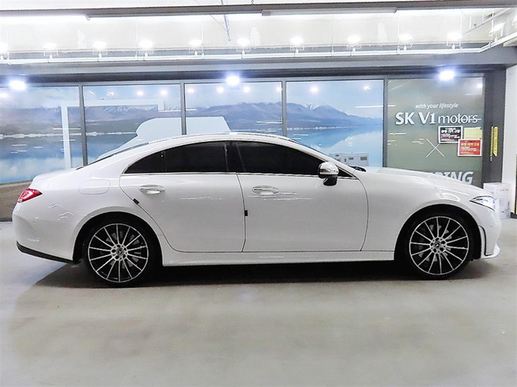 Mercedes Benz CLS Class - Vista 3