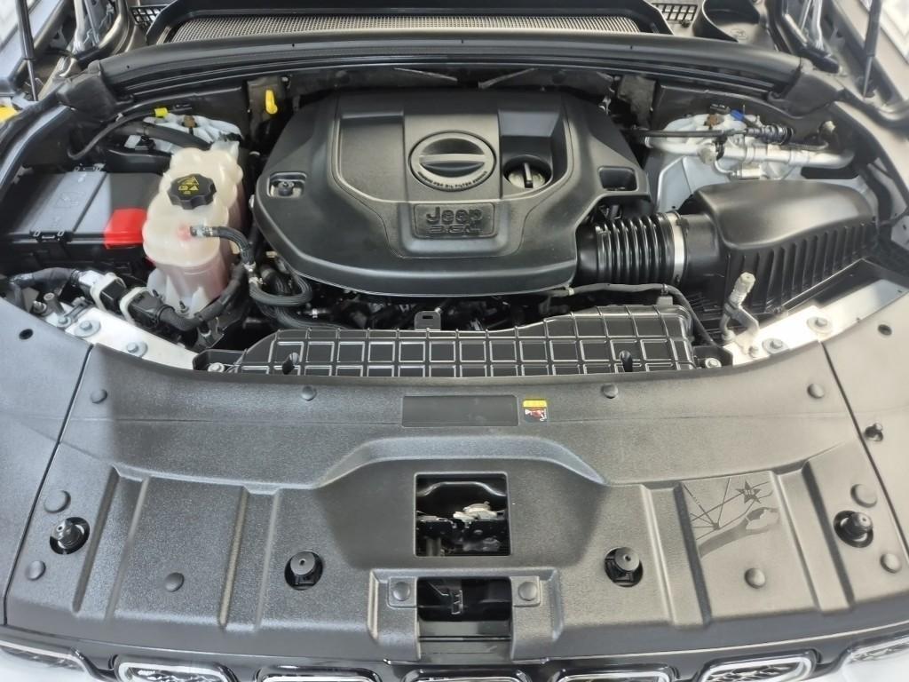 Jeep Cherokee - Vista 5