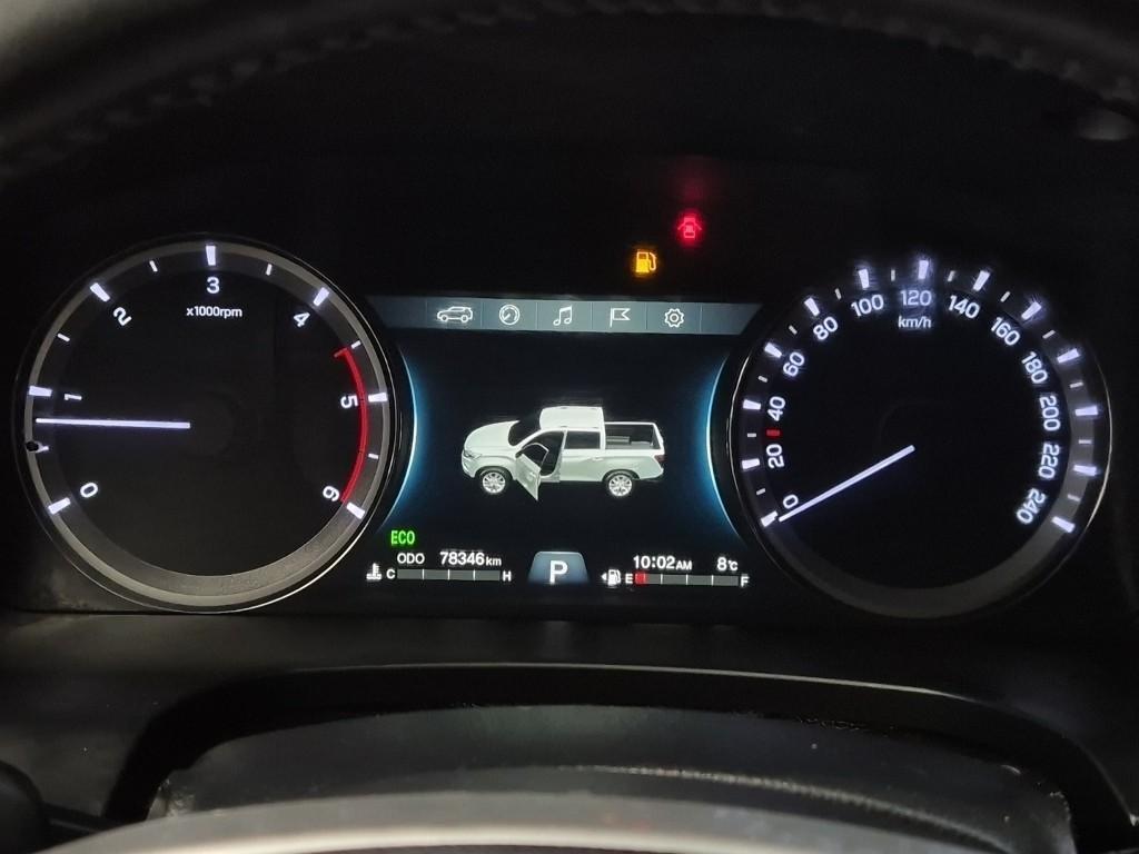 Ssangyong Rexton - Vista 6