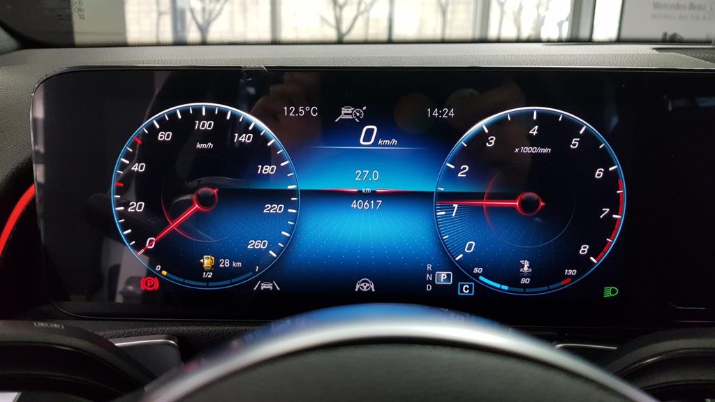 Mercedes Benz GLB Class 2023 Blanco - Importación desde Corea - HF Imports Iquique - Foto 20