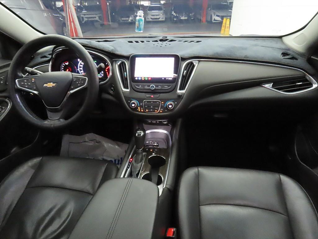 Chevrolet Malibu - Vista 5