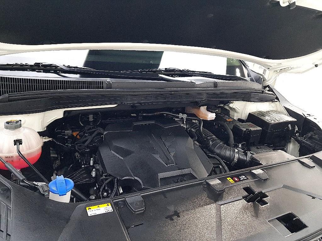 KIA Carnival - Vista 6