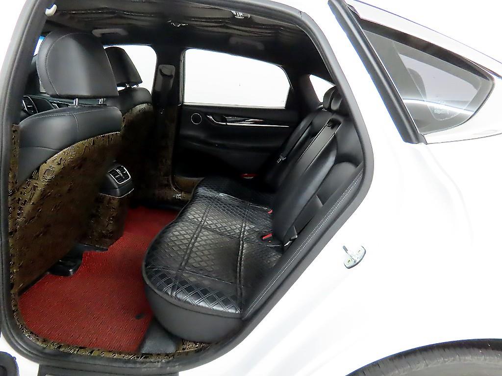 HYUNDAI Grandeur - Vista 6