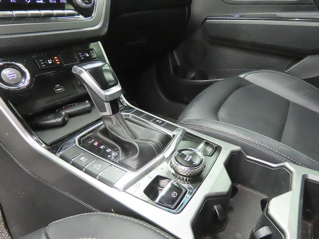 Ssangyong Korando - Vista 9