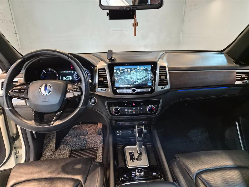 Ssangyong Rexton - Vista 9