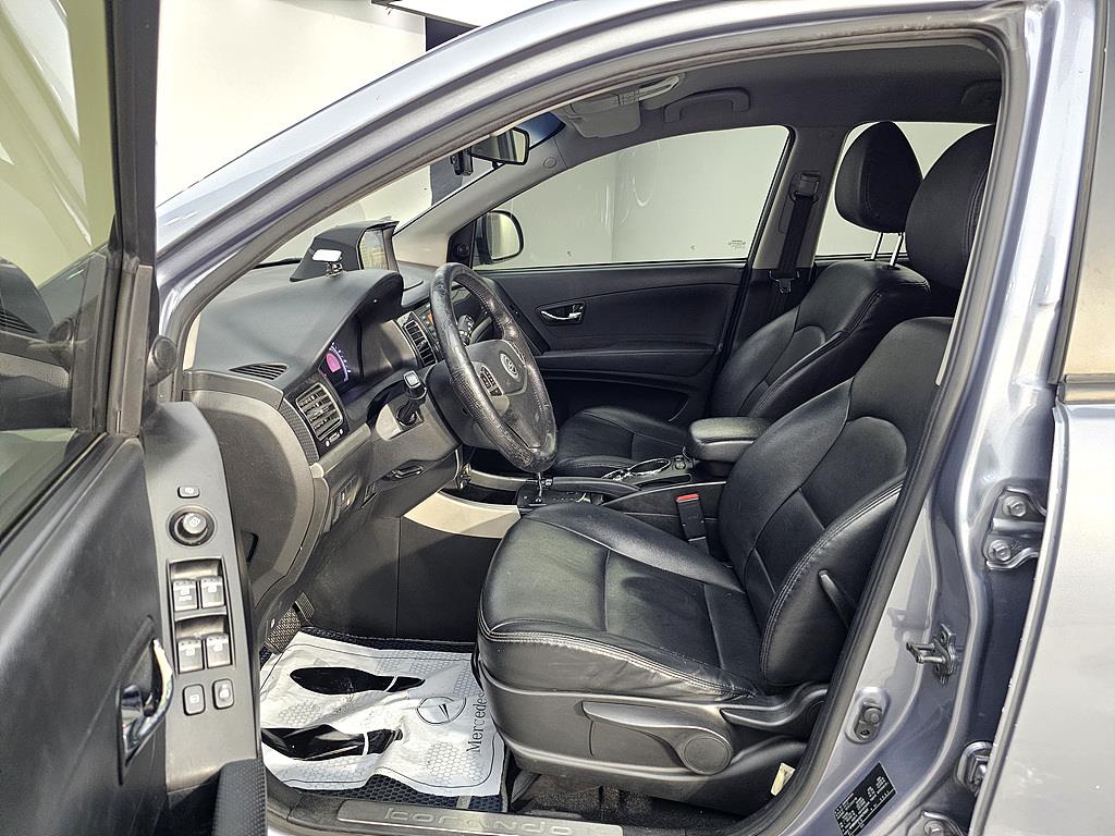 Ssangyong Korando - Vista 8