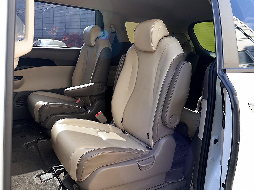 KIA Carnival 2023 Blanco - Importación desde Corea - HF Imports Iquique - Foto 11