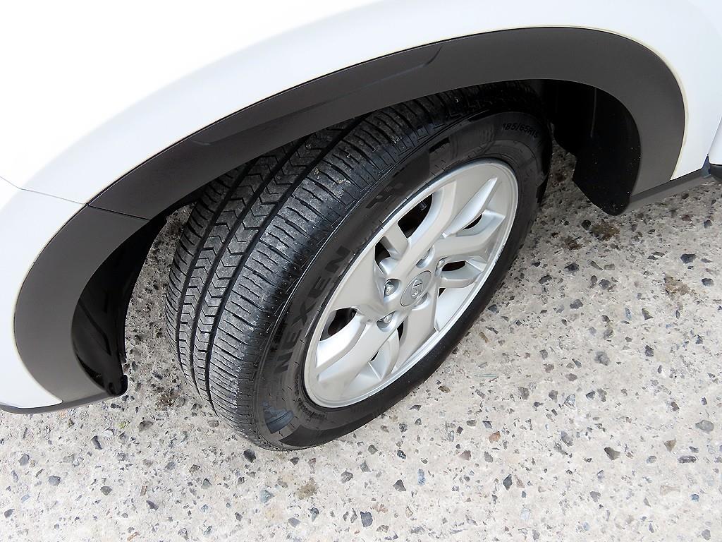 HYUNDAI Venue 2020 Blanco - Importación desde Corea - HF Imports Iquique - Foto 19