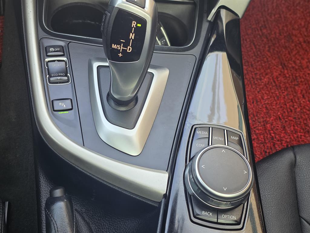 BMW Gran Turismo 2017 Blanco - Importación desde Corea - HF Imports Iquique - Foto 15