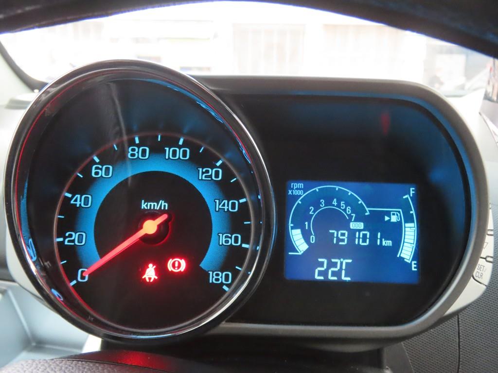 Chevrolet Spark - Vista 8