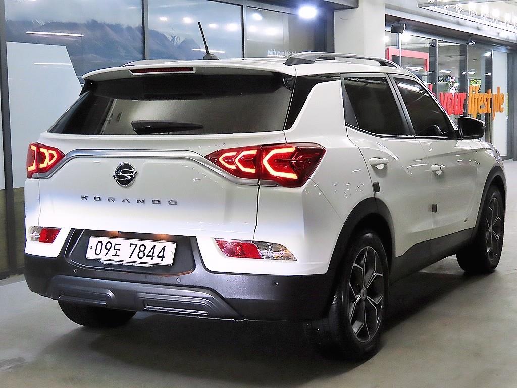 Ssangyong Korando - Vista 4