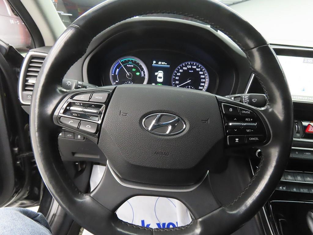 HYUNDAI Grandeur - Vista 8