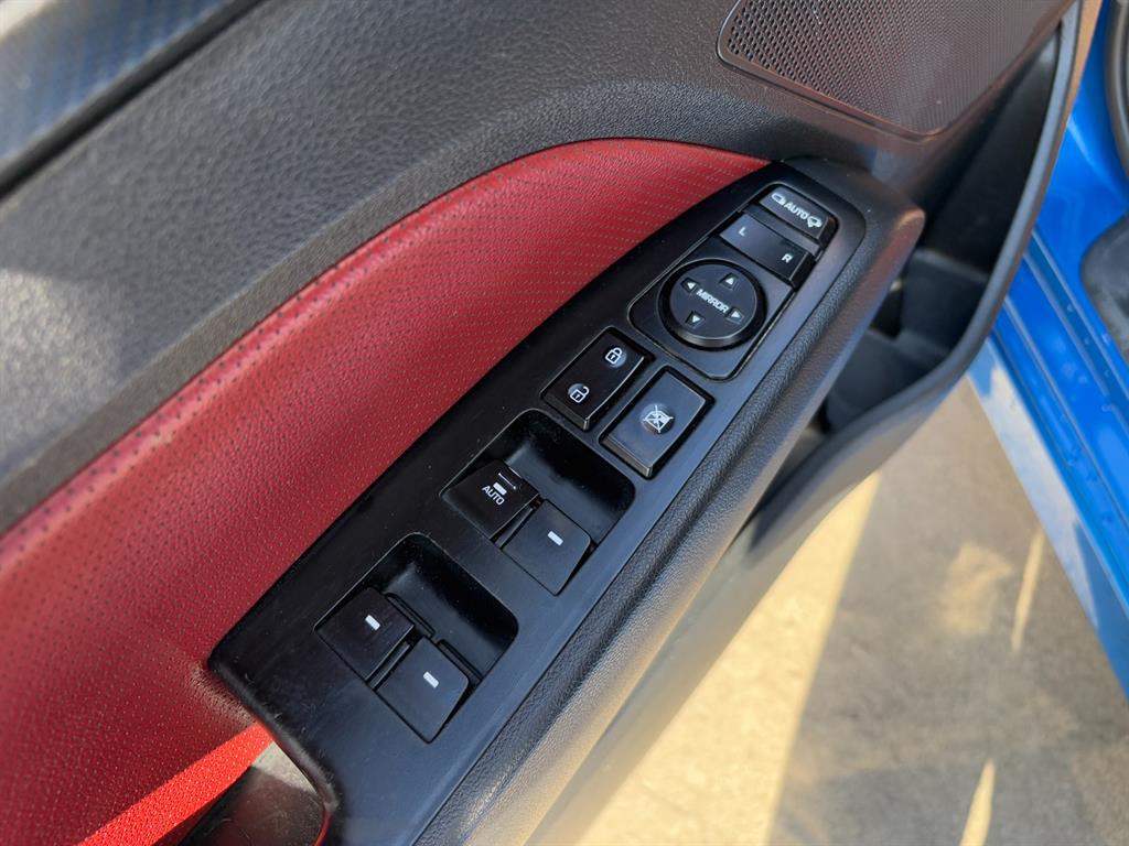 HYUNDAI Avante 2018 Azul - Importación desde Corea - HF Imports Iquique - Foto 13