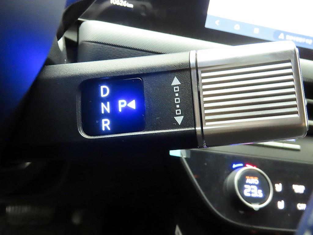 HYUNDAI Sonata - Vista 10