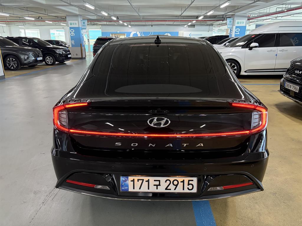 HYUNDAI Sonata - Vista 5