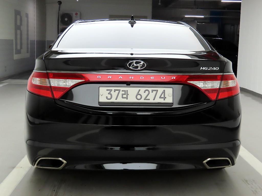 HYUNDAI Grandeur - Vista 3