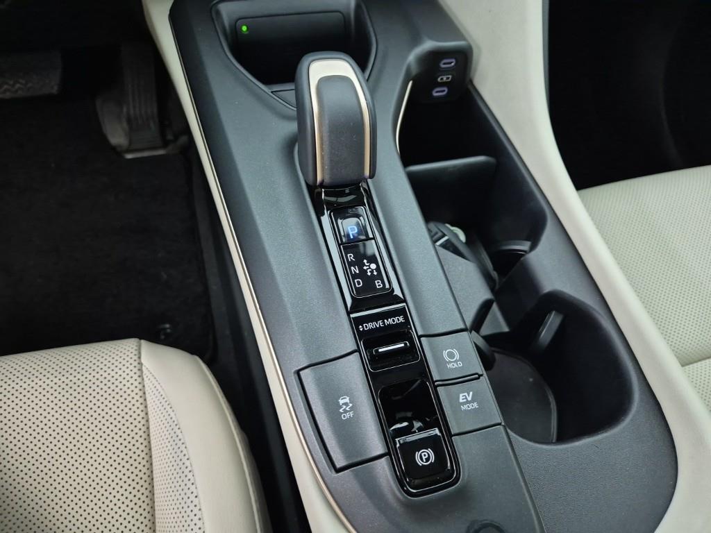 Toyota Crown - Vista 8