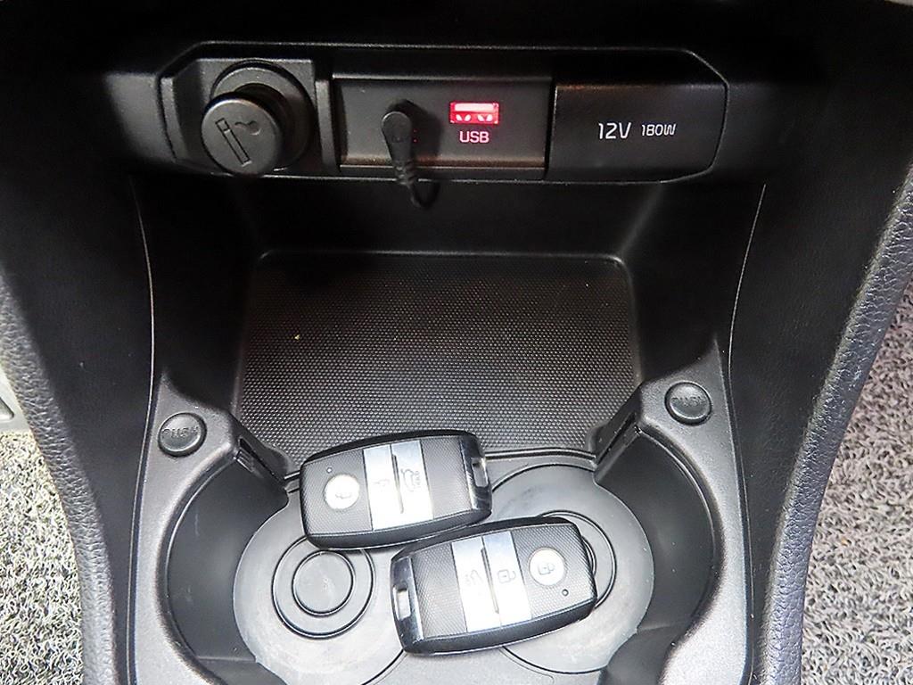 KIA Morning 2017 Blanco - Importación desde Corea - HF Imports Iquique - Foto 13